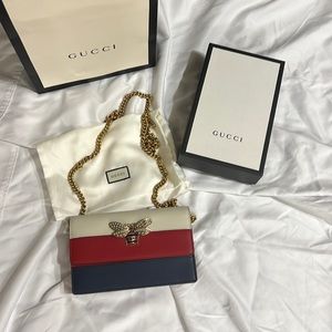 Like New Gucci Queen Bee Edition